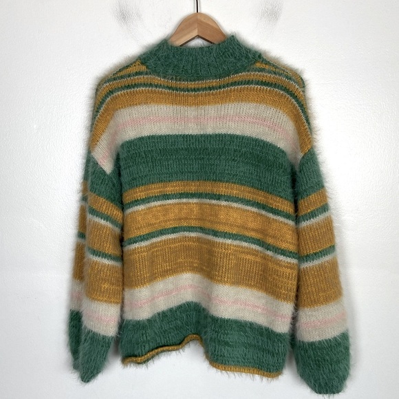 Urban Outfitters Kimchi Blue Fuzzy Sweater Size S Multicolor Slouchy Mock Neck - Picture 6 of 11